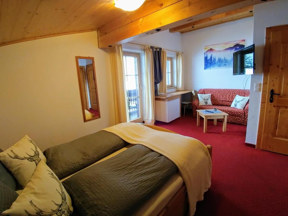 Ferienhaus Bergblick Fulpmes Luaran gambar