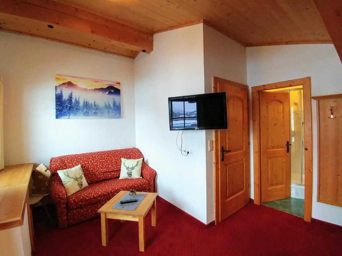 Ferienhaus Bergblick Fulpmes Luaran gambar